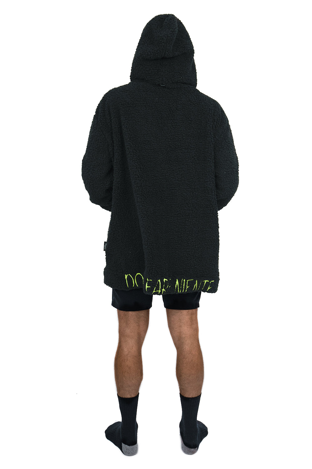 Jump Pocket MOD Couverture à capuche courte noire